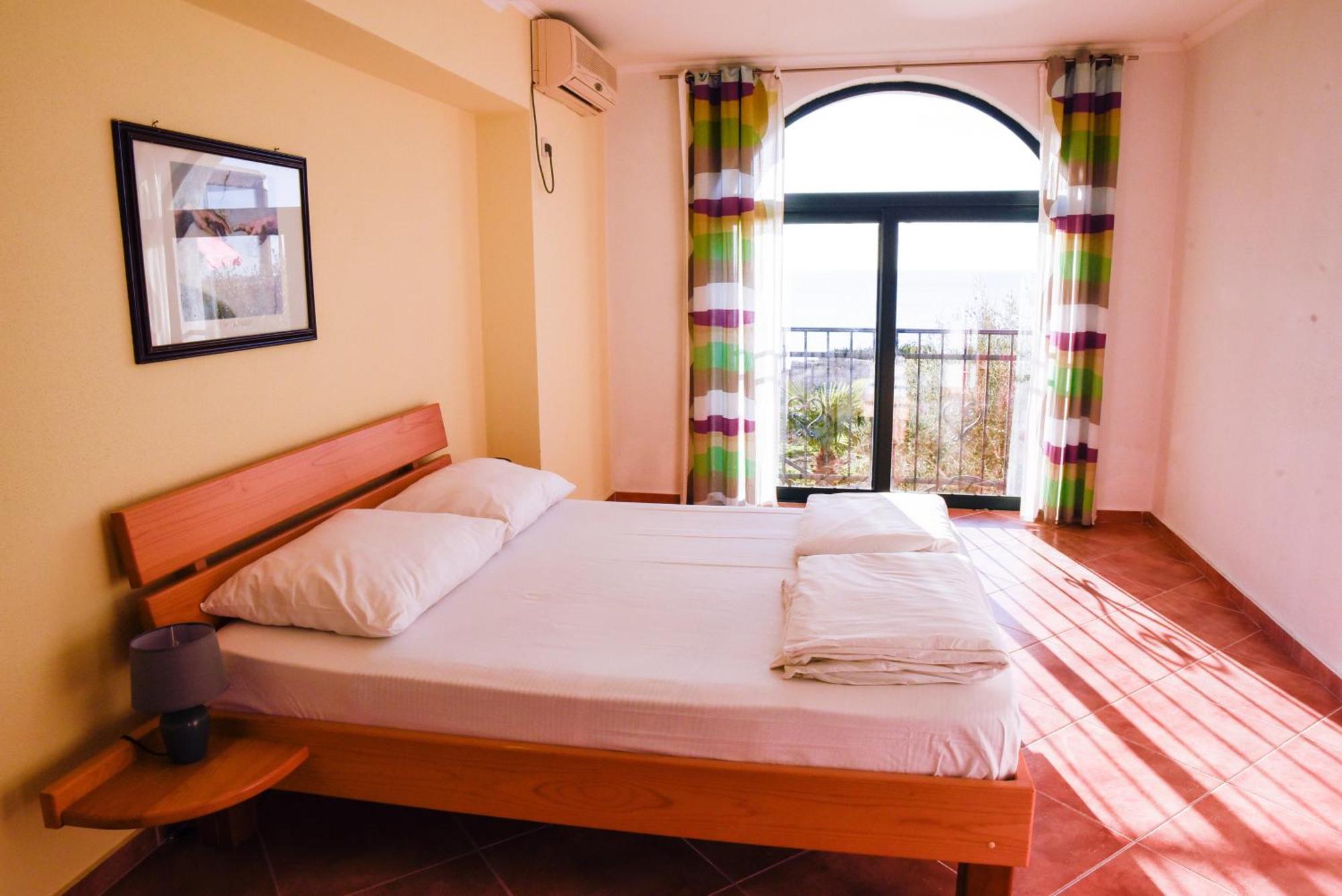 Apartments Susanna Ulcinj Ruang foto