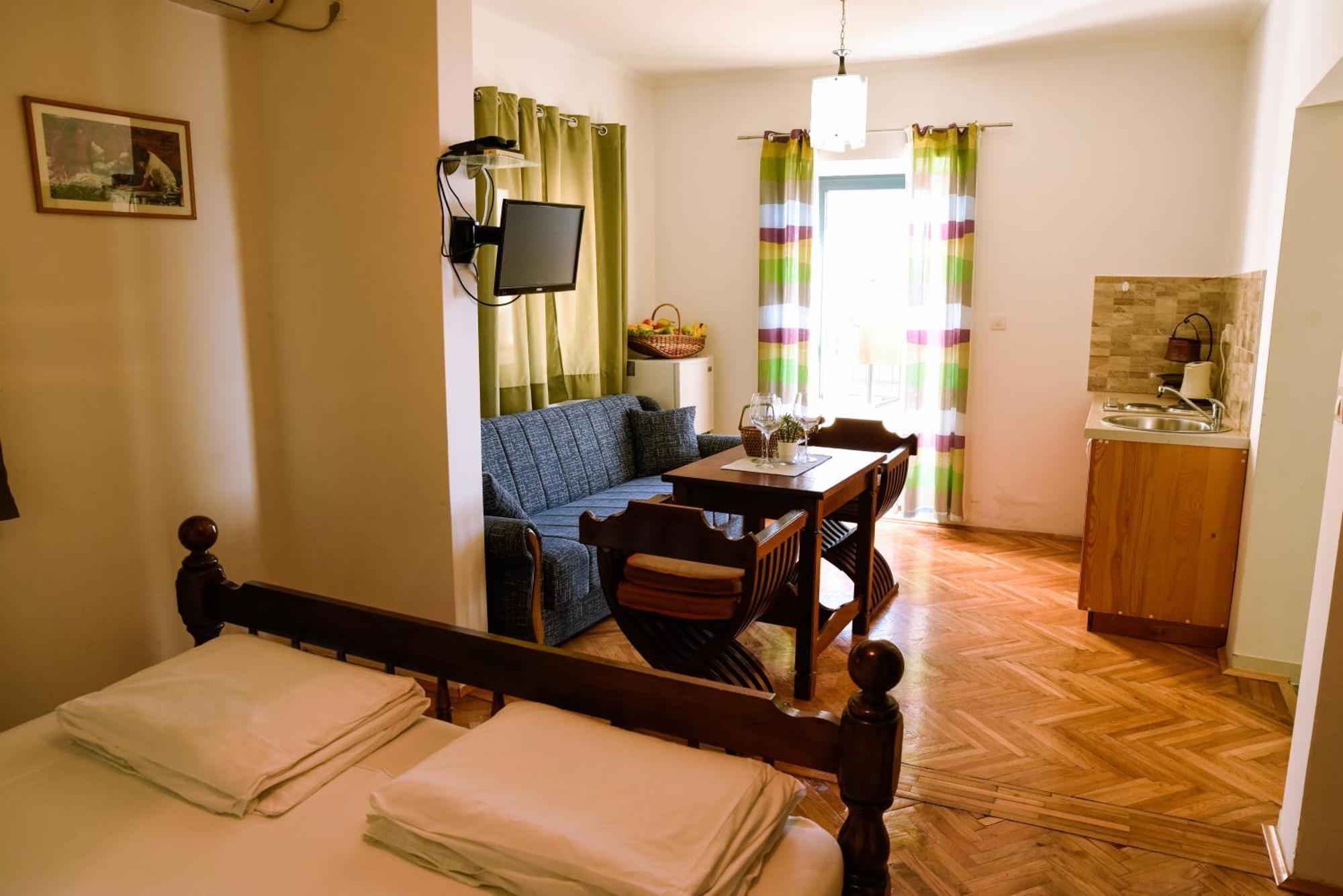 Apartments Susanna Ulcinj Ruang foto