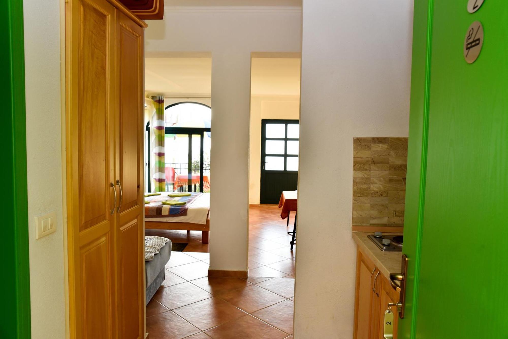 Apartments Susanna Ulcinj Ruang foto