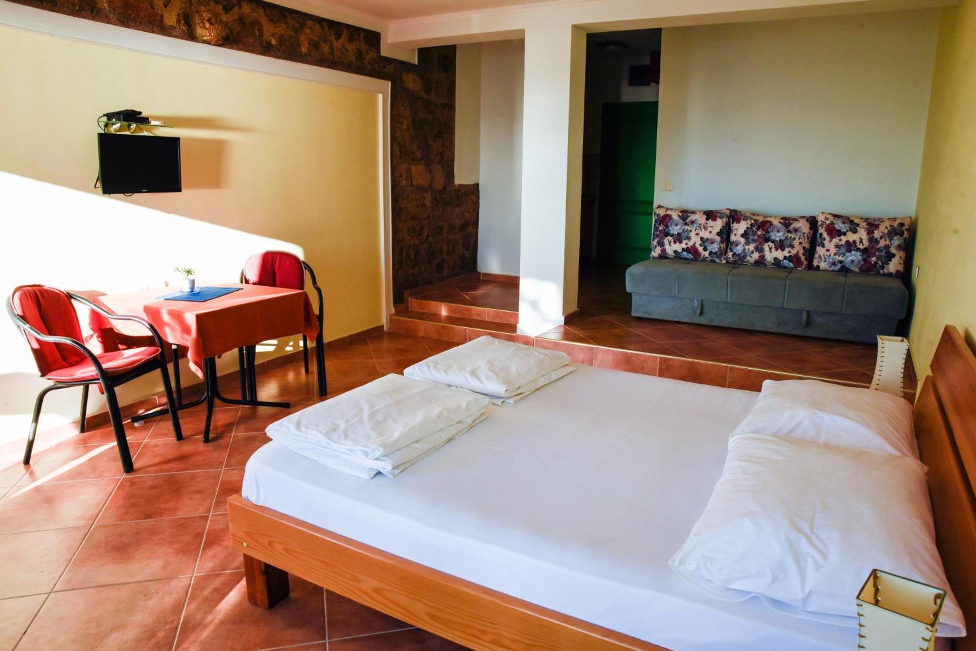 Apartments Susanna Ulcinj Ruang foto