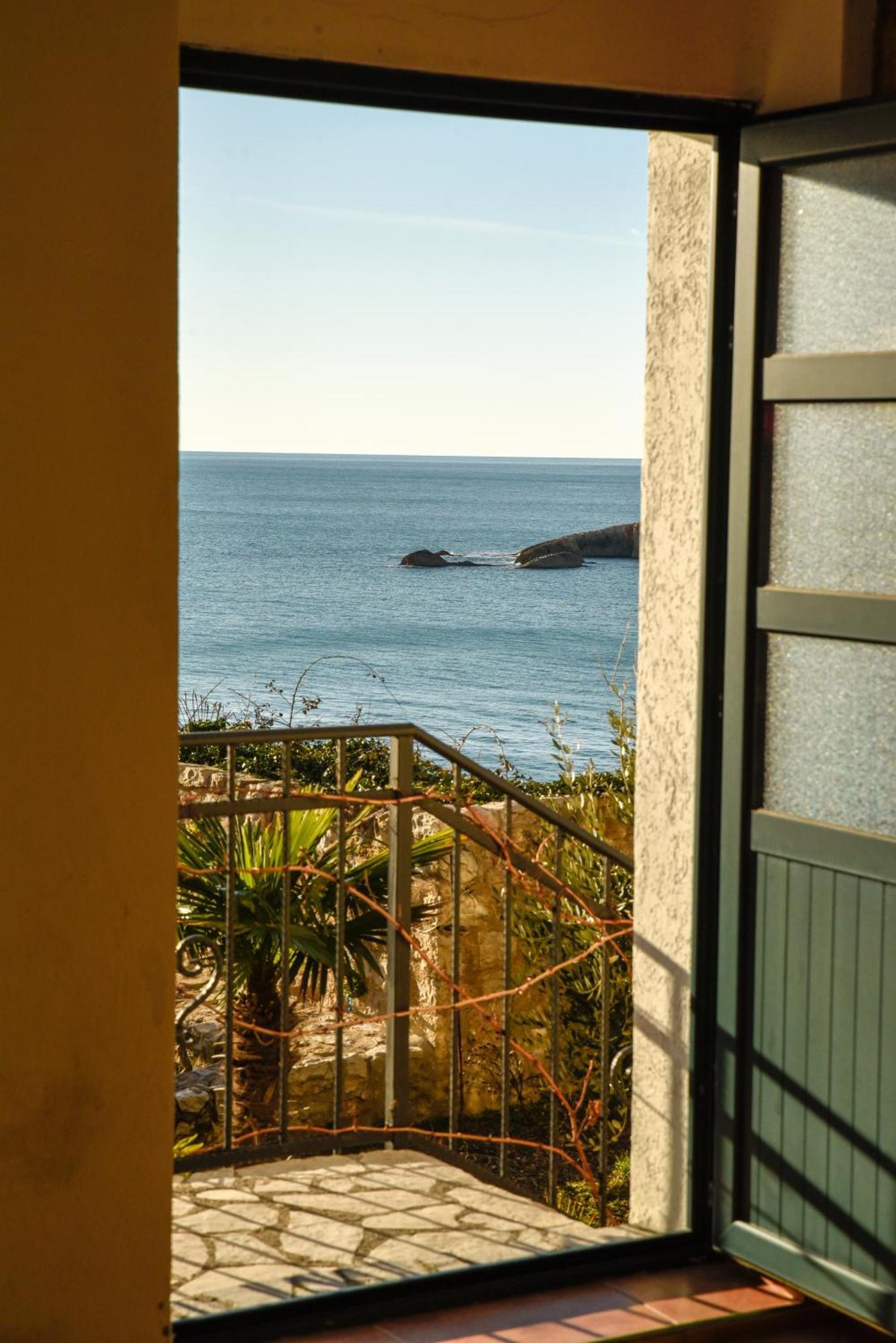 Apartments Susanna Ulcinj Ruang foto